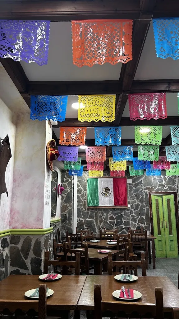 Kama Winnik_Restaurante El rincón de Katrina_Carabanchel_review