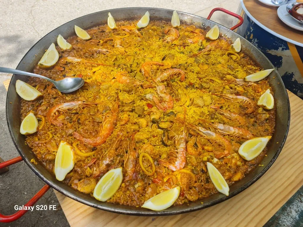 LOS MARINOS SPORT BAR TAPAS, RACIONES Y BUEN AMBIENTE EN CASARRUBUELOS_Casarrubuelos_slider_image_3