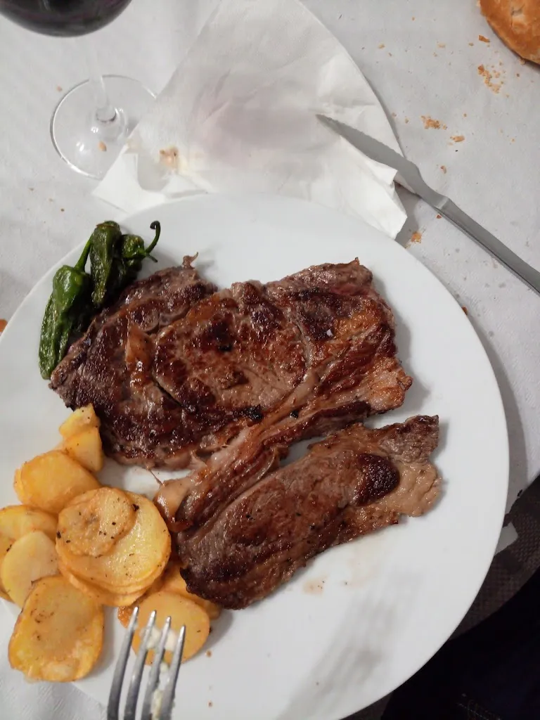 Vicente Fernández_Restaurante Asturiano LARA_Casarrubuelos_review