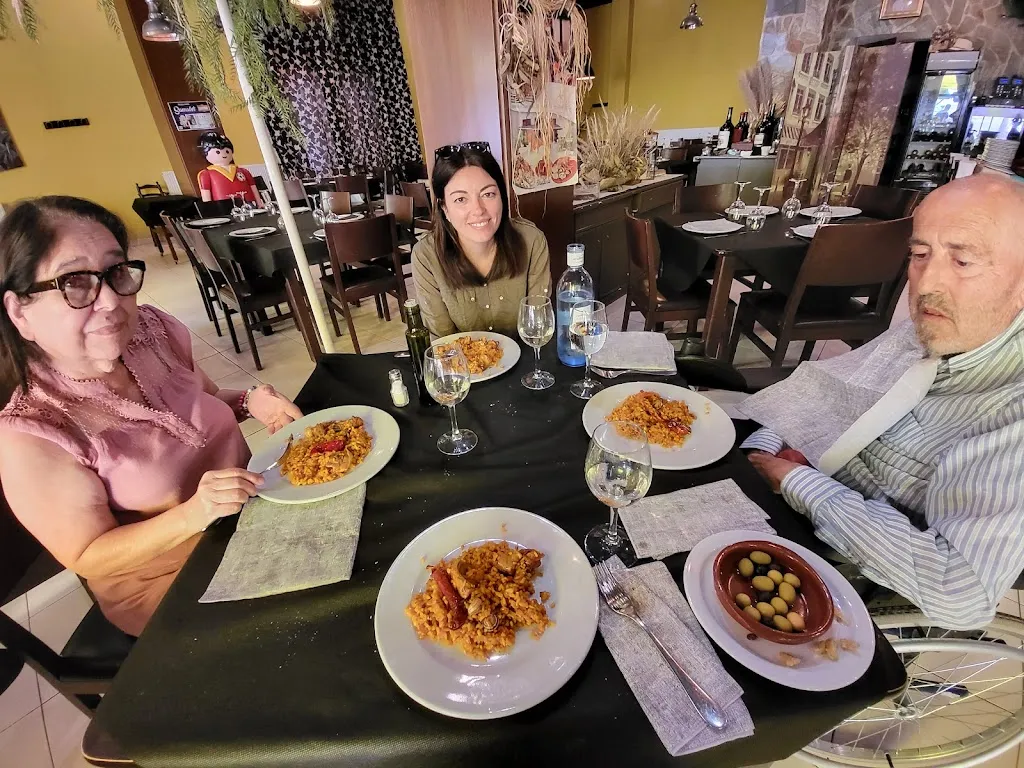 Frank Canales_Restaurant Samalet_Onil_review