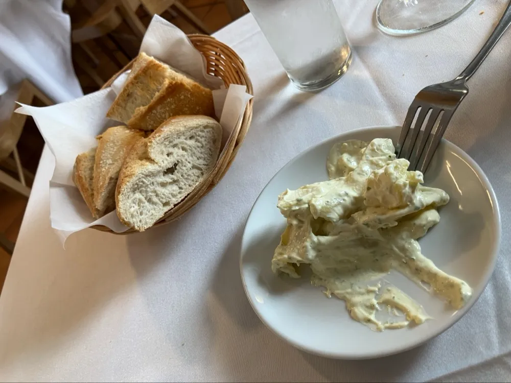 Guillermo A._Restaurante Miña Terra_Arroyomolinos_recensione