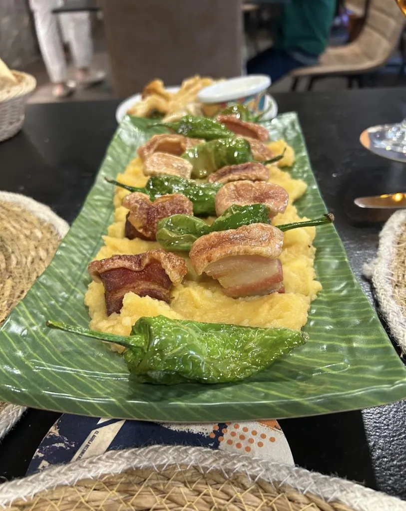 naujalexis896 bellorin_Almagrata Restaurante_Arroyomolinos_Bewertung