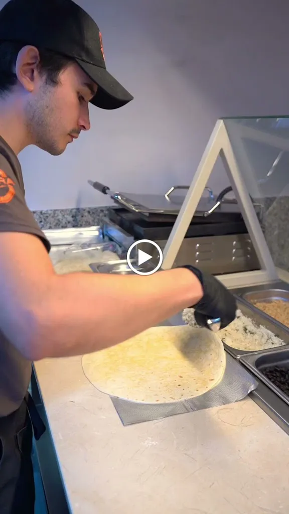 Tierra Burrito Bar_Arroyomolinos_slider_image_2