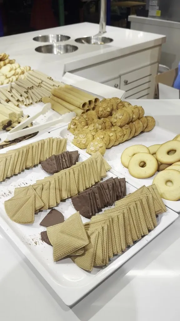 Mark Anthony Oreto_Amazonia Wok_Arroyomolinos_review