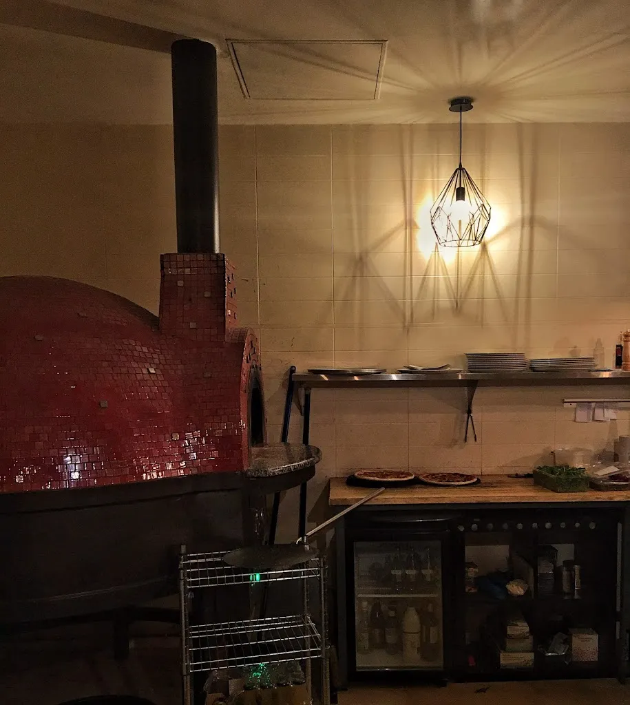 Emanuele Torres_Tommasino Pizzorante_Arroyomolinos_review