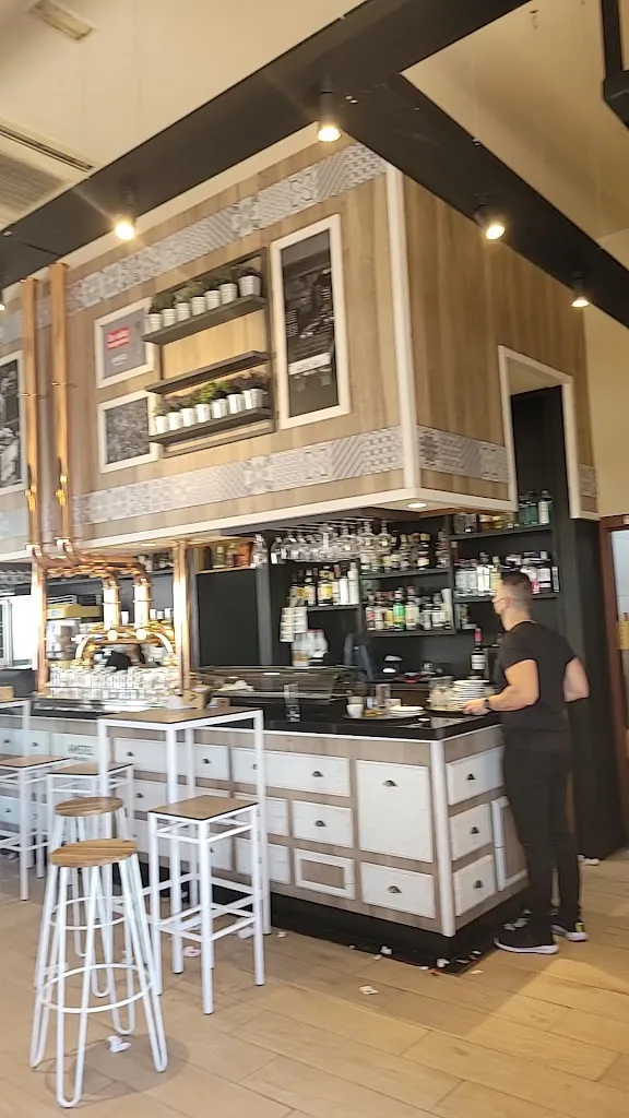 Restaurante Cerveceria Barril_Arroyomolinos_slider_image_2