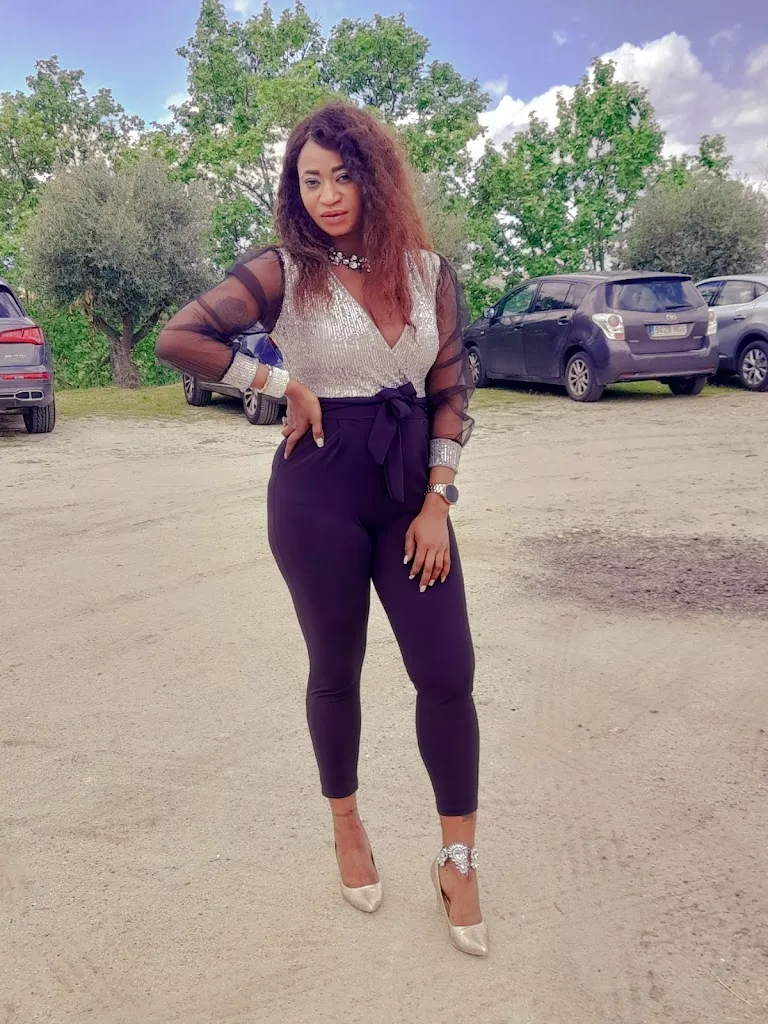 Edith okouromi_Finca Kercus_Arroyomolinos_review