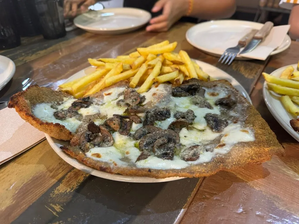 RAFAEL SAEZ RIBAS_Chalito Xanadú_Arroyomolinos_review