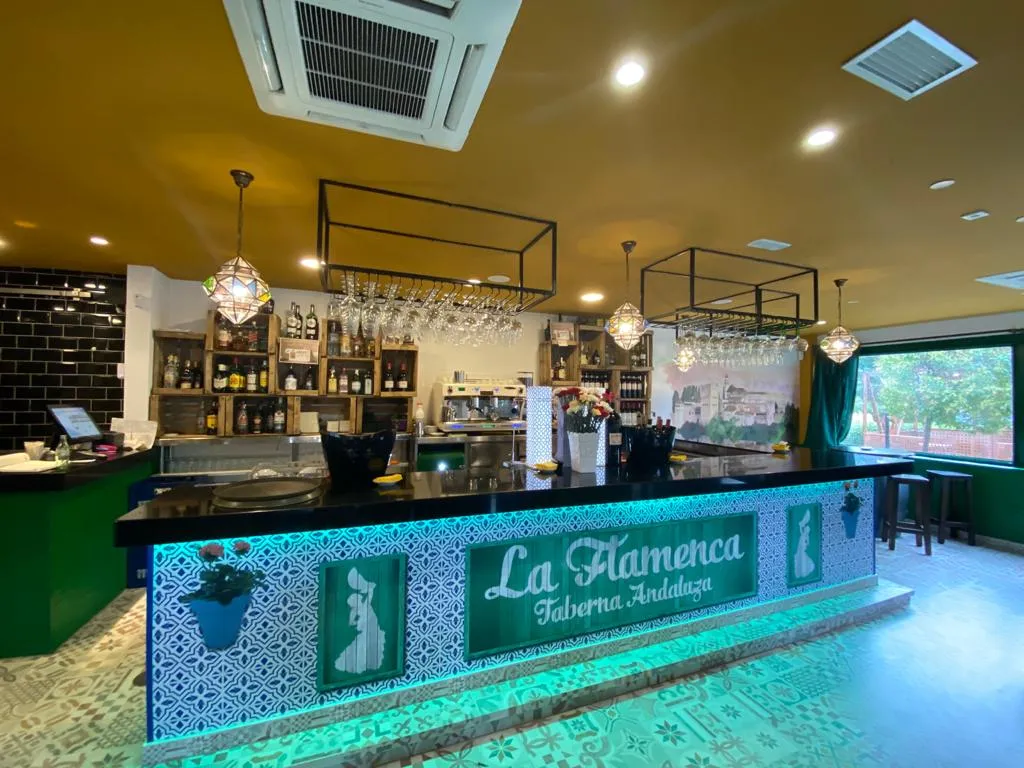 Taberna andaluza La Flamenca_Arroyomolinos_slider_image_1