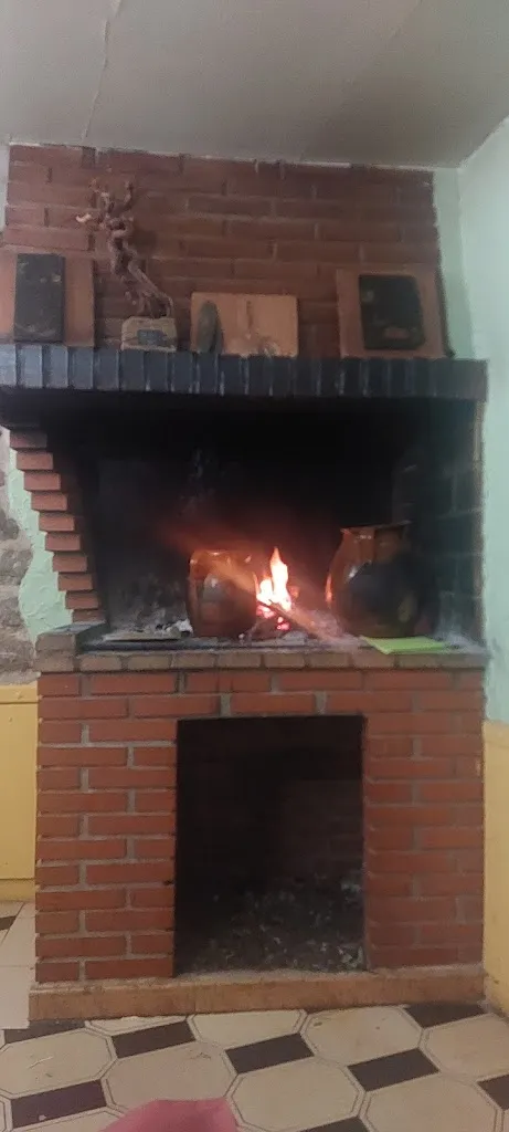 FLECHA_La Carpinteria_Cenicientos_review