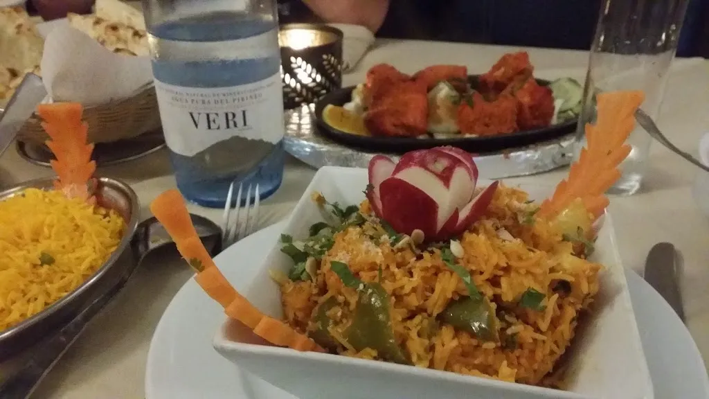 Menu_Restaurante Punjabi Paradise_Montesinos Los_image_7