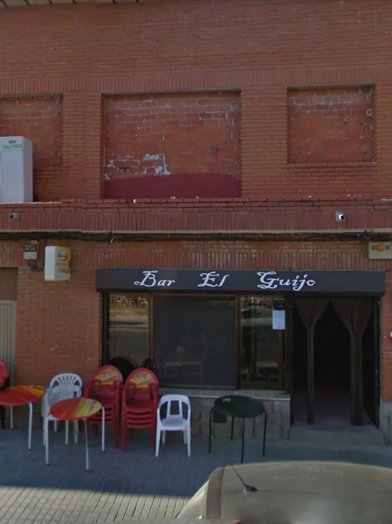 Bar El Guijo restaurant in Cenicientos