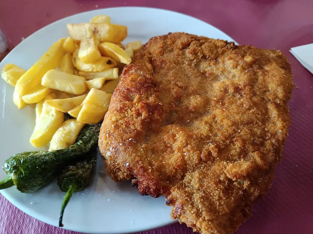 Menu_Bar Avenida_Cenicientos_image_7