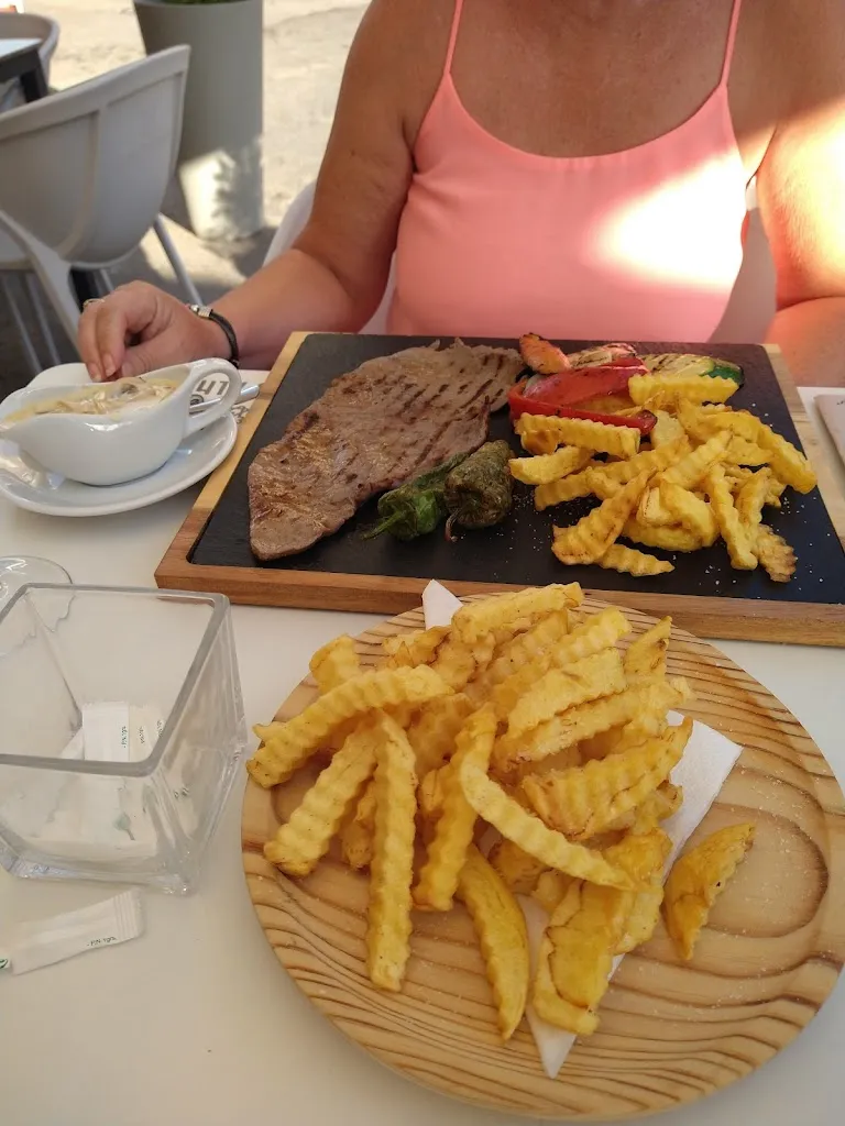 Menu_Dos Hermanos_Montesinos Los_image_4