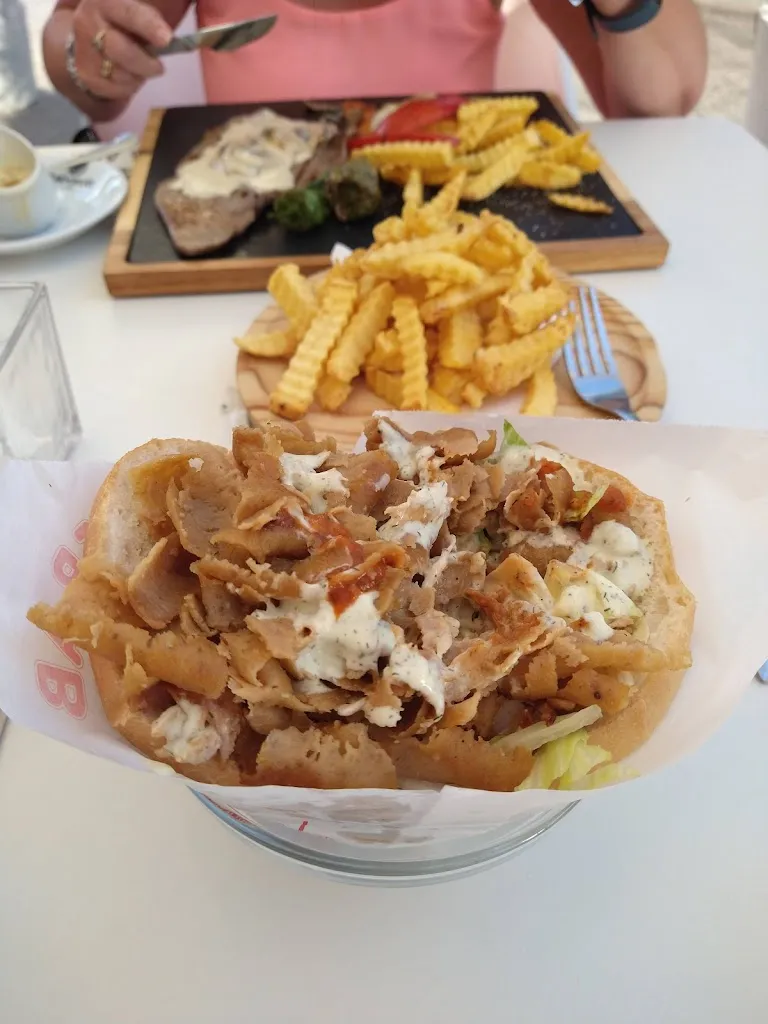 Stevie B_Dos Hermanos_Montesinos Los_review