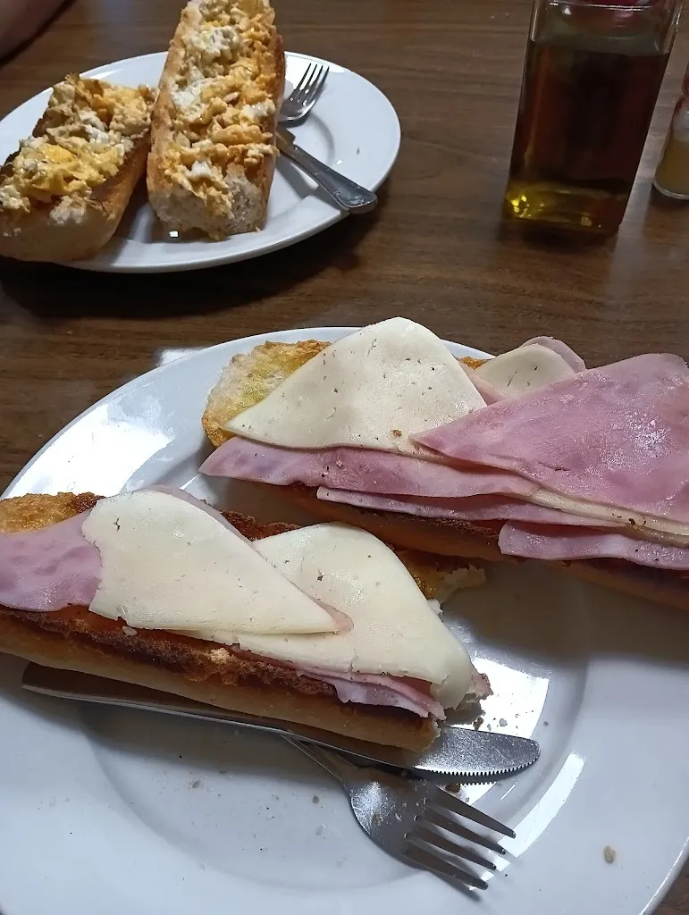 Carlos Daniel _El Rincón De Carmen_Campo Real_recensione