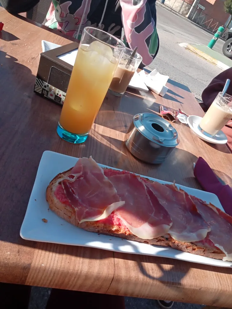 Clau Garcia_Restaurante el descanso_Campo Real_review