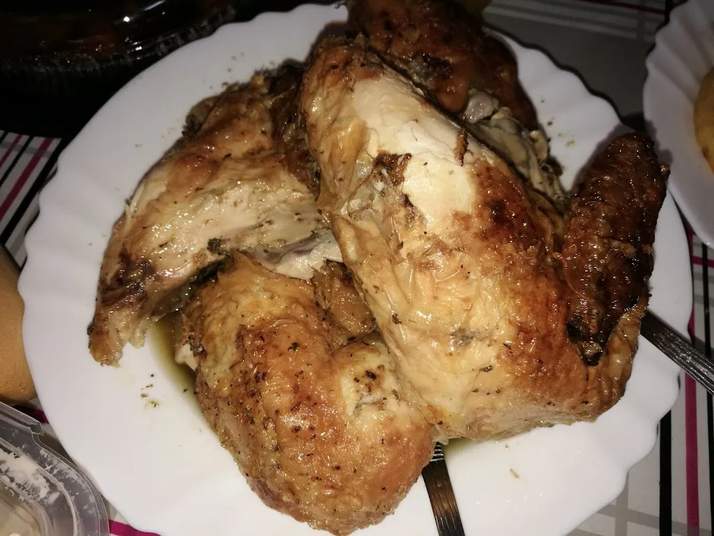 Milagros Ochoa Lopez_El Pollo De La Abuela_Campo Real_review