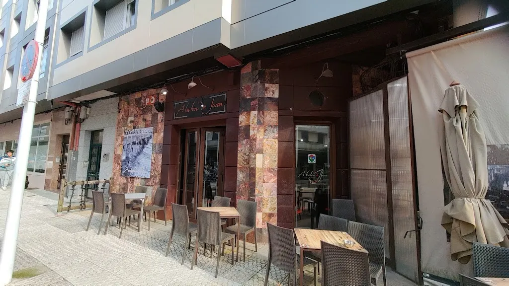 Helen Nance_A Batea De Juan_Boiro_review