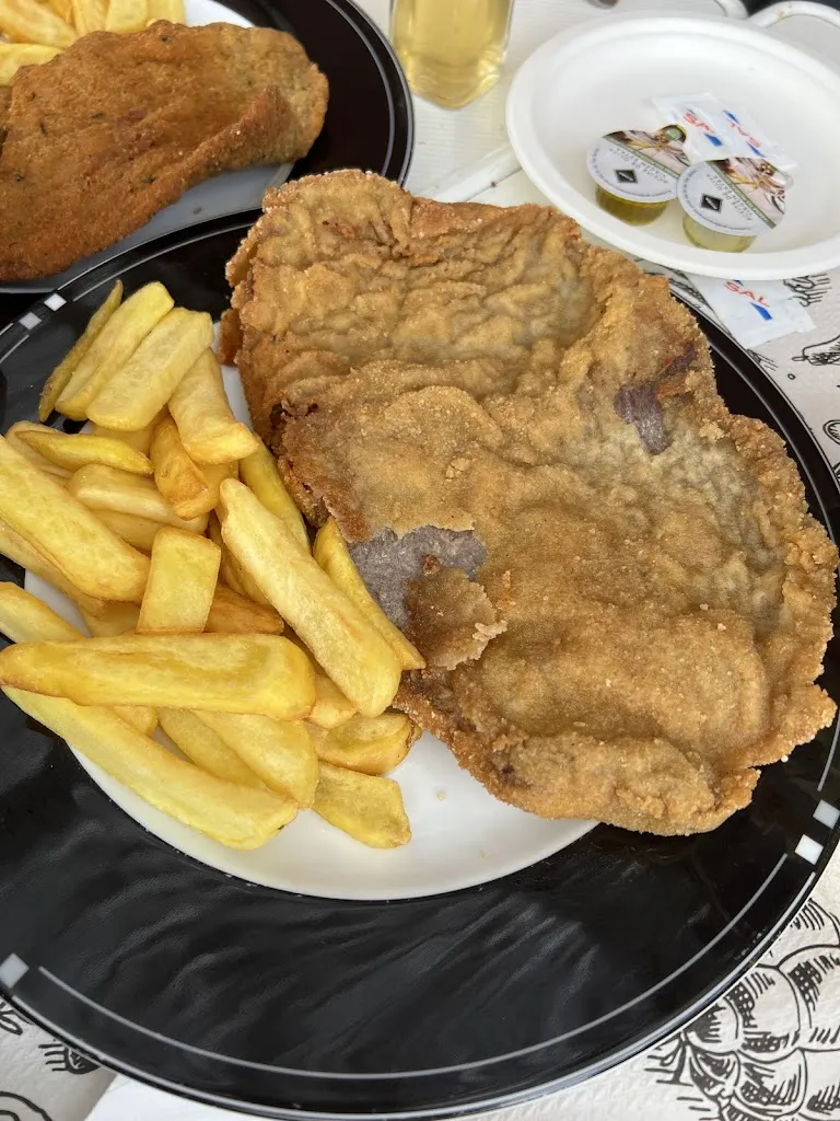 Bea B_Augusto Chapinería_Chapinería_review