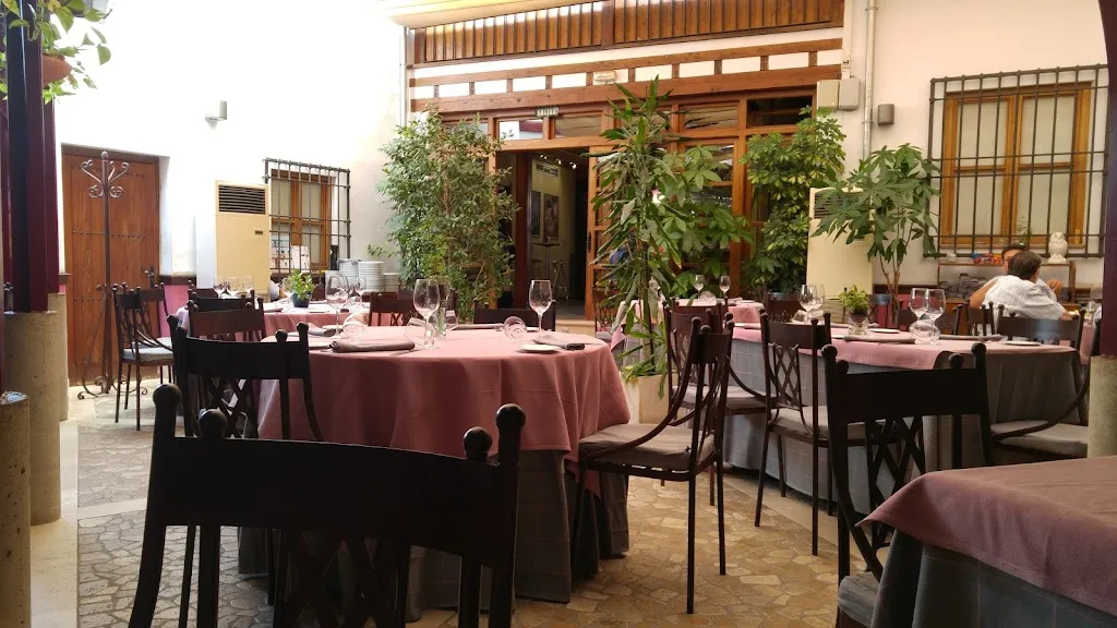 Restaurante La Casa del Pregonero restaurant in Chinchón