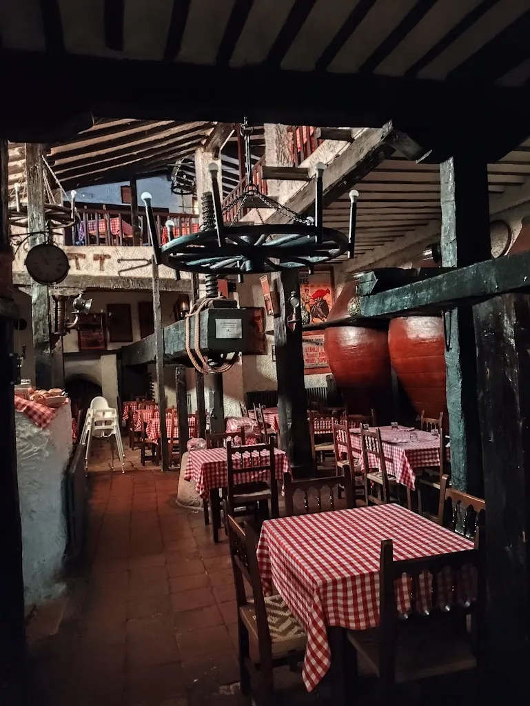 Mesón El Duende_Chinchón_slider_image_3