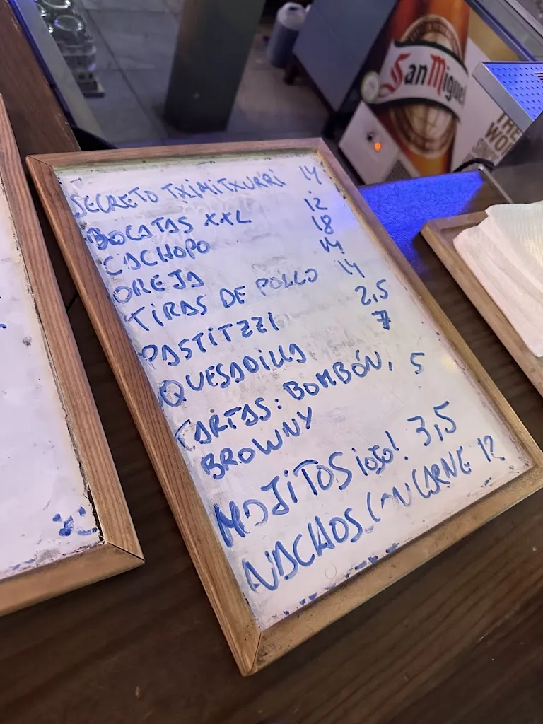 Menu_Bar El Reventón_Collado Mediano_image_4