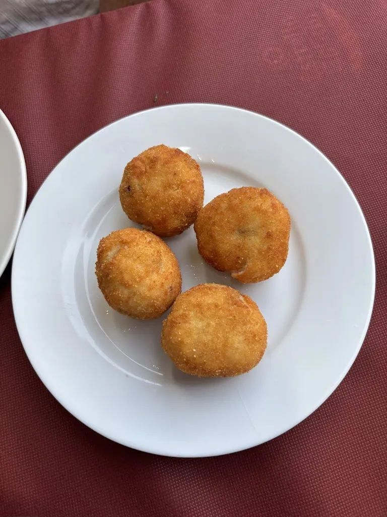 ALBERTO GONZALEZ_Tapería Olé_Collado Mediano_recensione