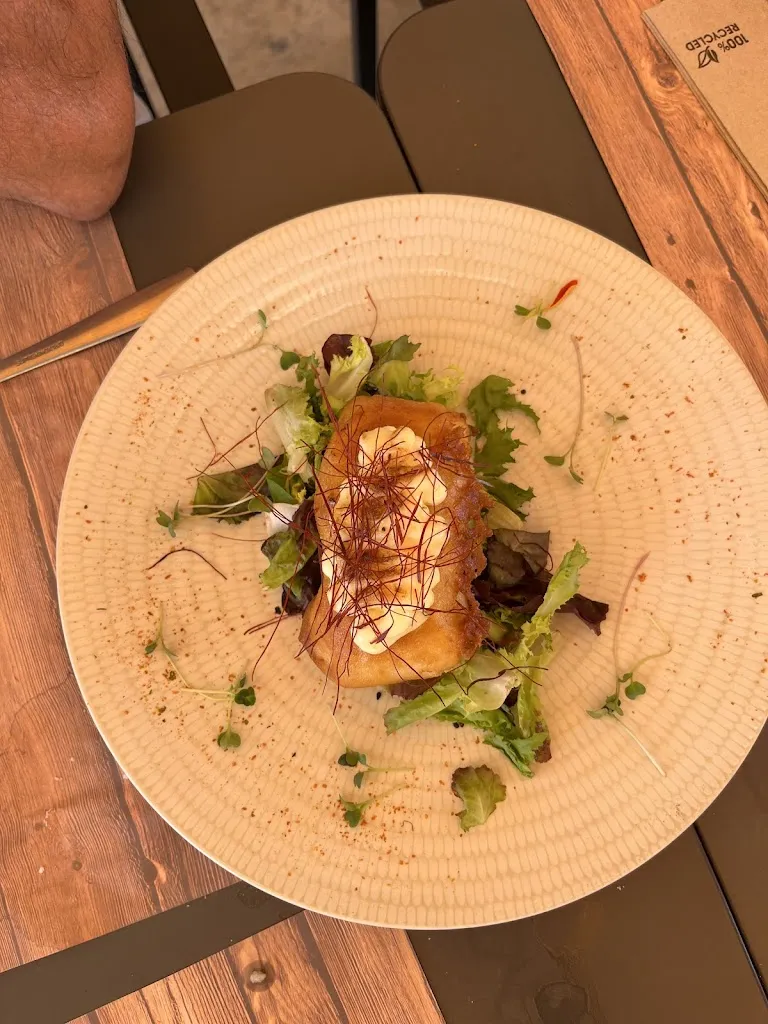 Robert Moore_Restaurante La Frontera Cobeña_Cobeña_review