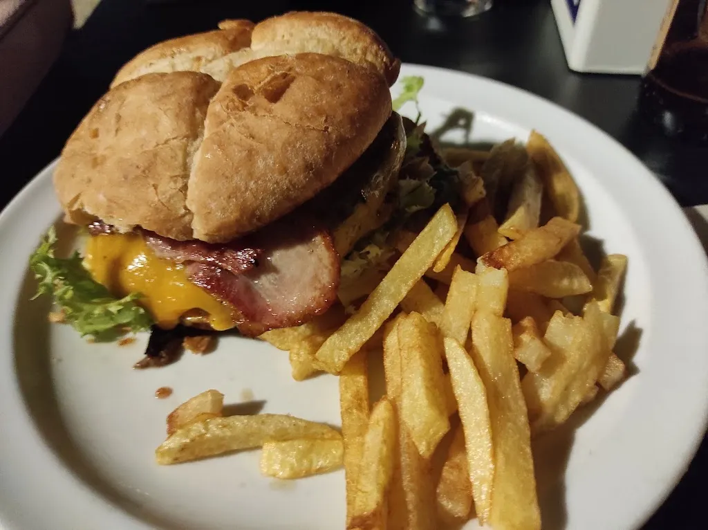 Menu_La Plaza Denoli_Cobeña_image_8