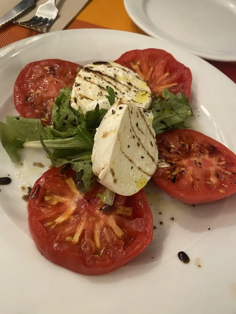 Rosa María Martínez Fernández_La Plaza Denoli_Cobeña_review