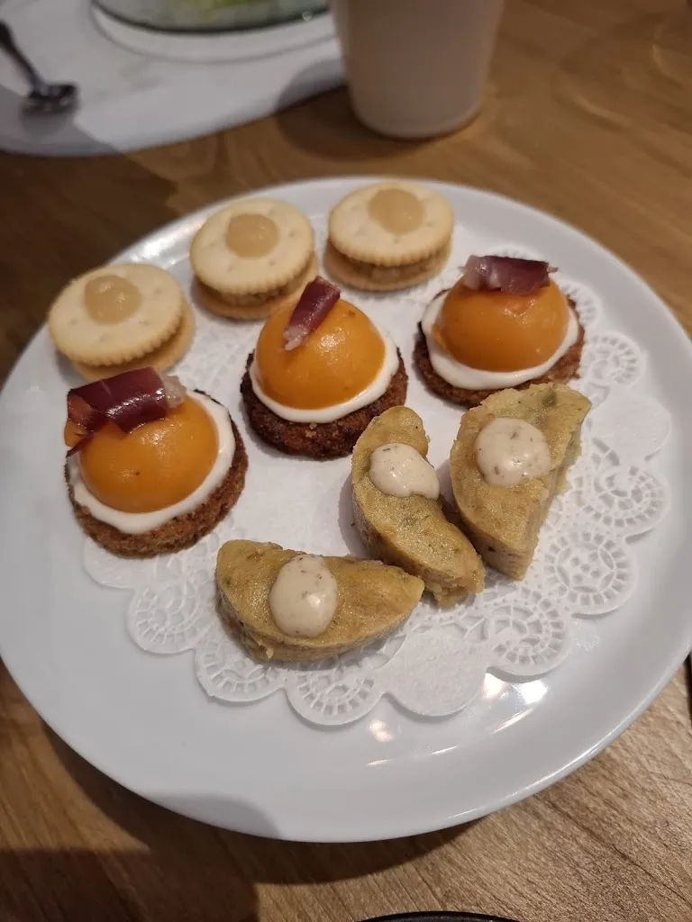 Santi_Doña Filo_Colmenar del Arroyo_review