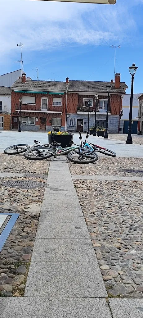 JotaPe_Bar Mariano_Colmenar del Arroyo_review