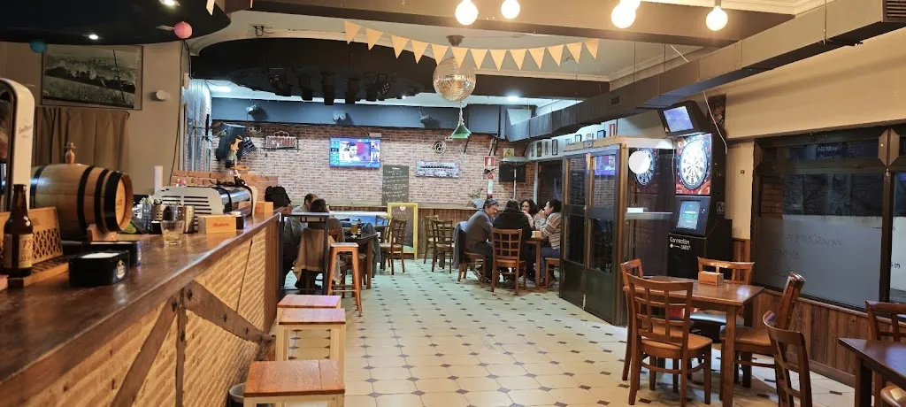 BAR "LA PARADA" DE COLMENAR DEL ARROYO restaurant in Colmenar del Arroyo