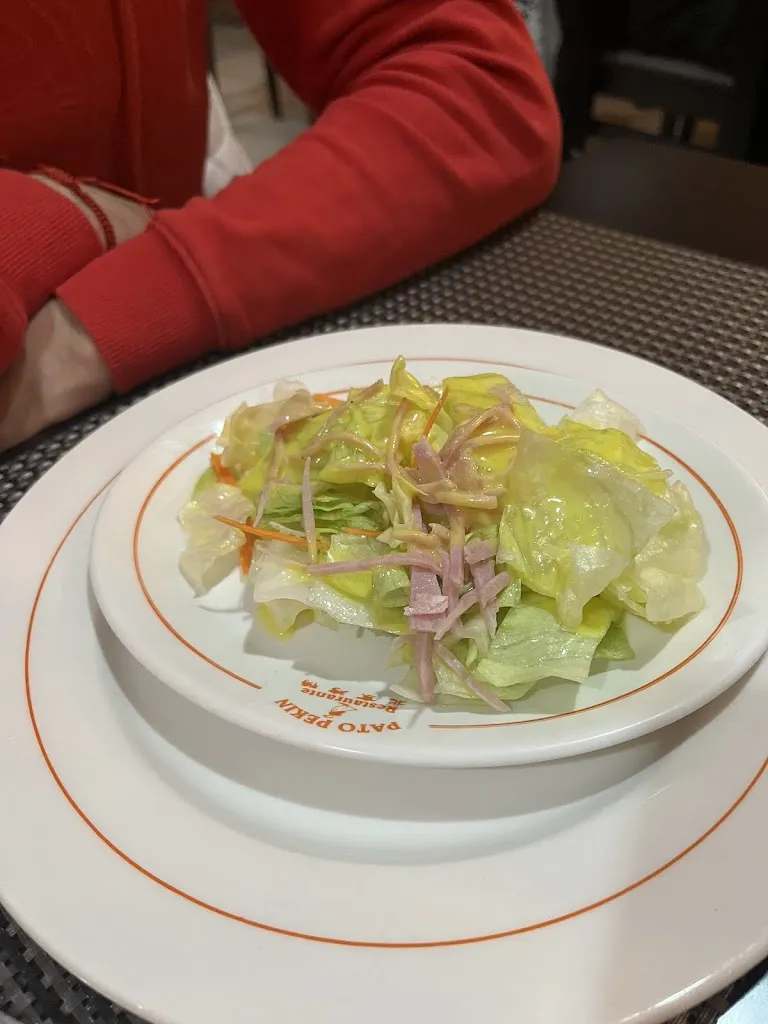 Pekin_Montesinos Los_slider_image_2