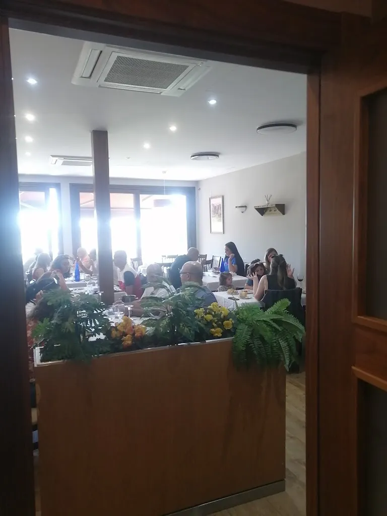 Edgar Amasifen_Bar restaurante Casa Pepe - Dosherma_Colmenar de Oreja_review