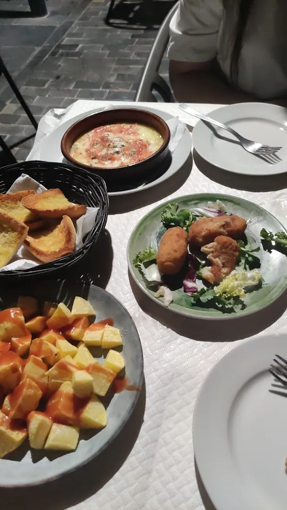 Irene Martinez_Tapería Aromas_Montesinos Los_review