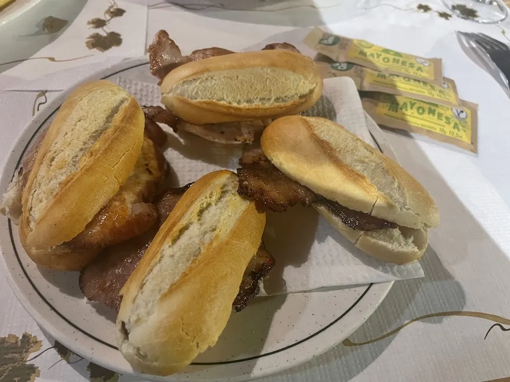 Menu_Bar La Esquina_Montesinos Los_image_9