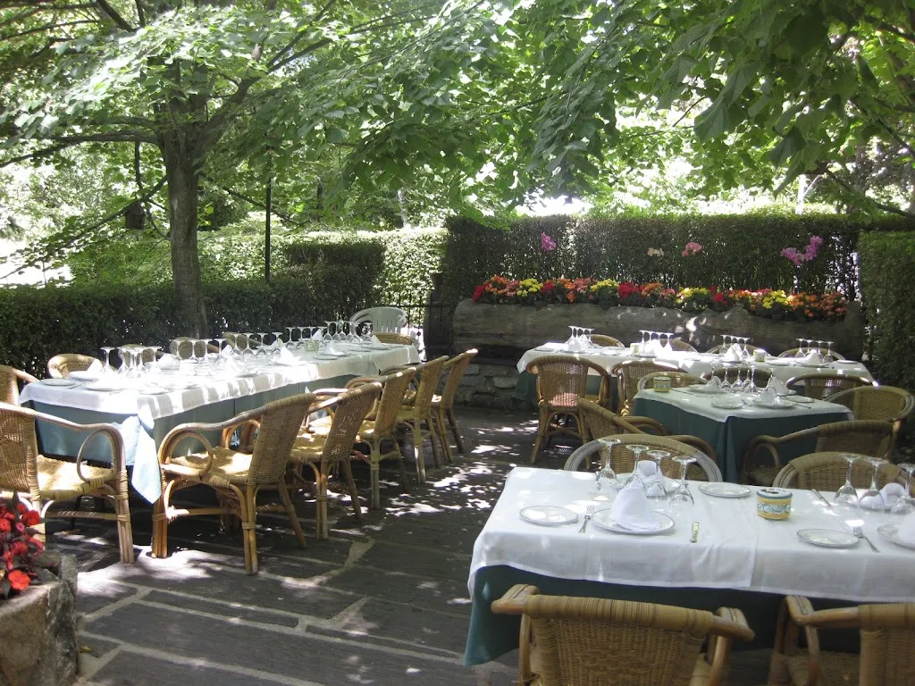Restaurante Hotel Los Frutales ,CERRADO POR VACACIONES DEL 15 DE SEPTIEMBRE AL 9 DE OCTUBRE_Cercedilla_slider_image_1