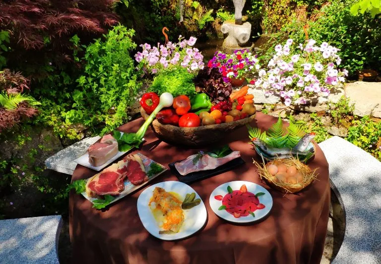 Restaurante Hotel Los Frutales ,CERRADO POR VACACIONES DEL 15 DE SEPTIEMBRE AL 9 DE OCTUBRE_Cercedilla_slider_image_2