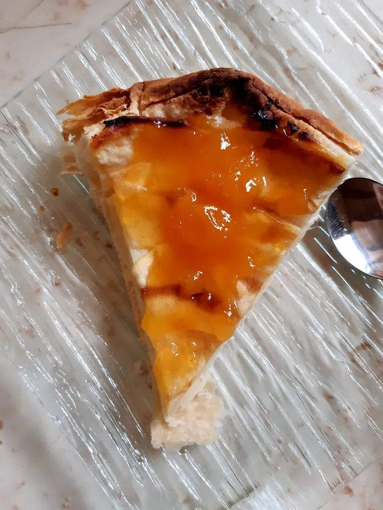 M. Paz de la Calle Velasco_Bodegas Manchegas Casa Pepa_Cercedilla_review