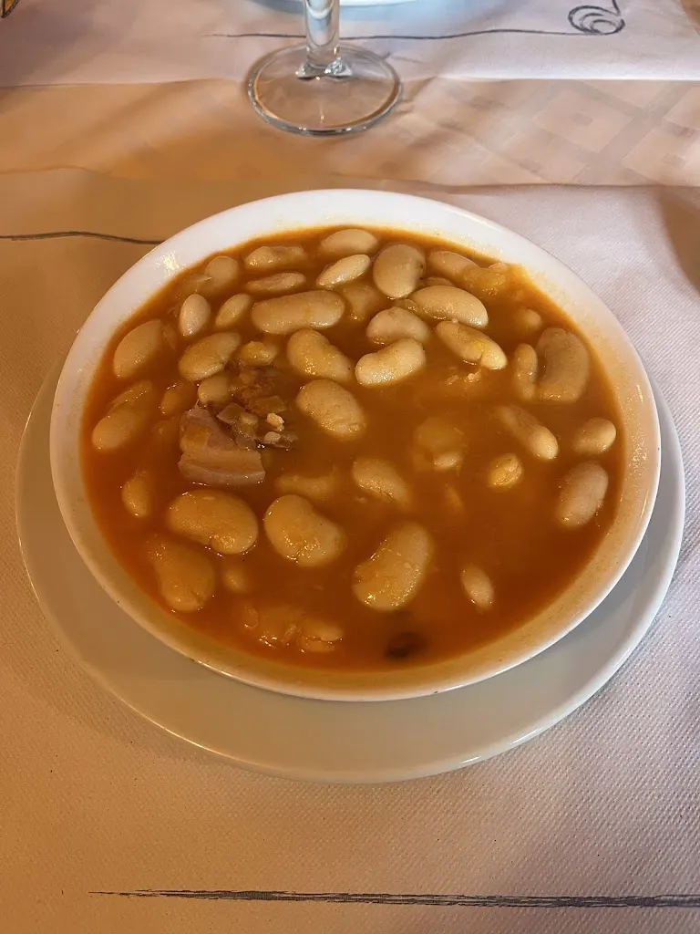 Juan Carlos_I MATEO Wine, Bar, Restaurante_Cercedilla_recensione