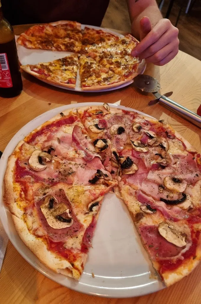 Ana Alegre_Promizza_Cercedilla_review