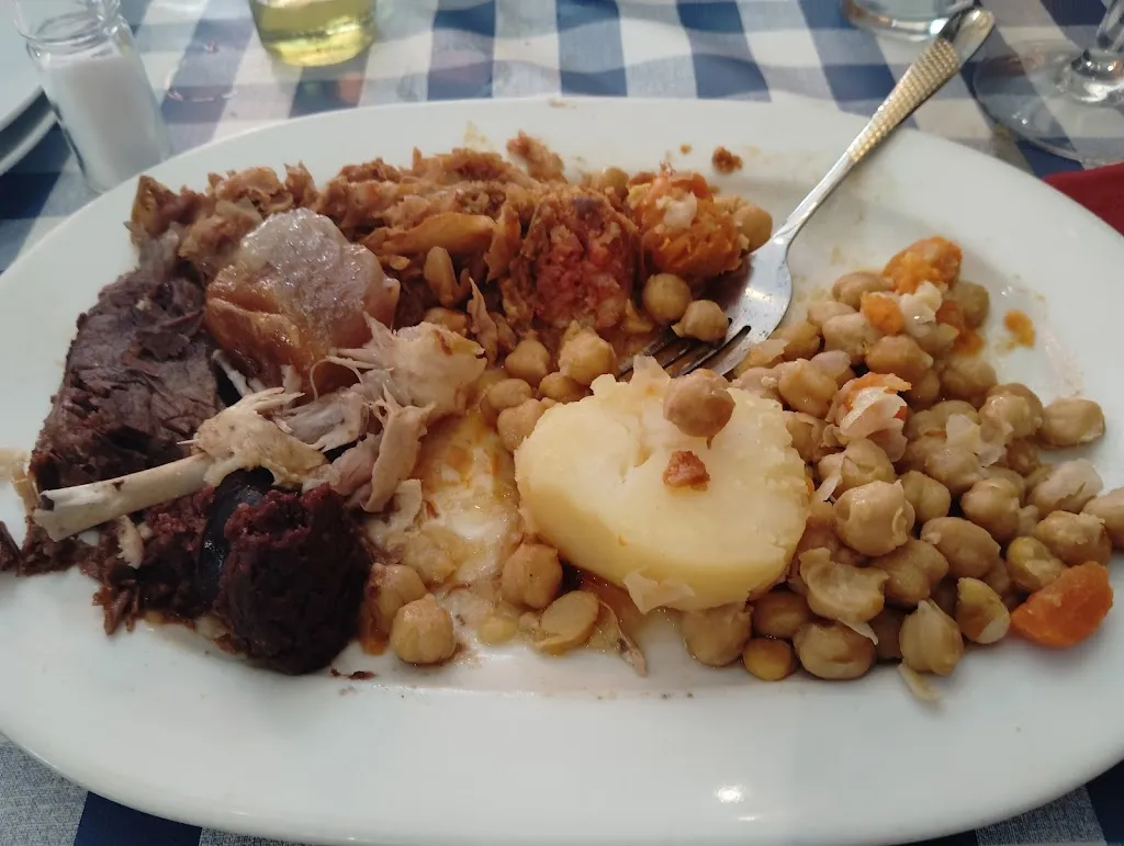 Ángeles Corregidor_TABERNA AQUILES_Cercedilla_review