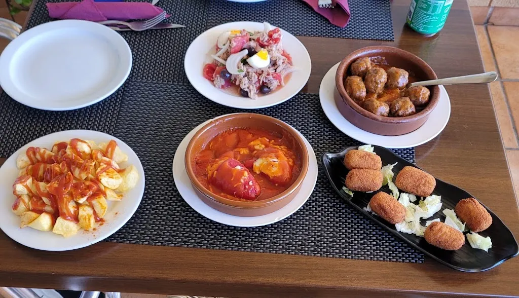 Cafeteria Las Ninfas_Montesinos Los_slider_image_3