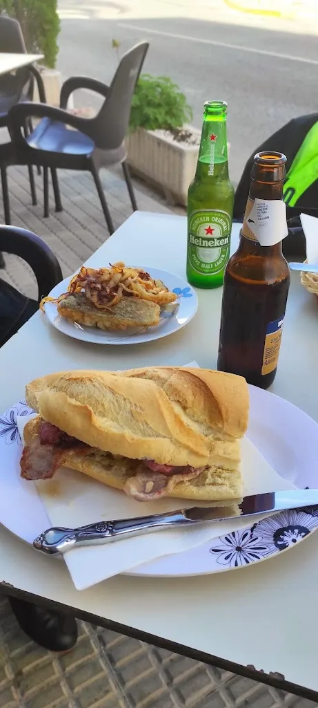 Menu_Bar Cafeteria Tapas D' Dalia_Montesinos Los_image_7