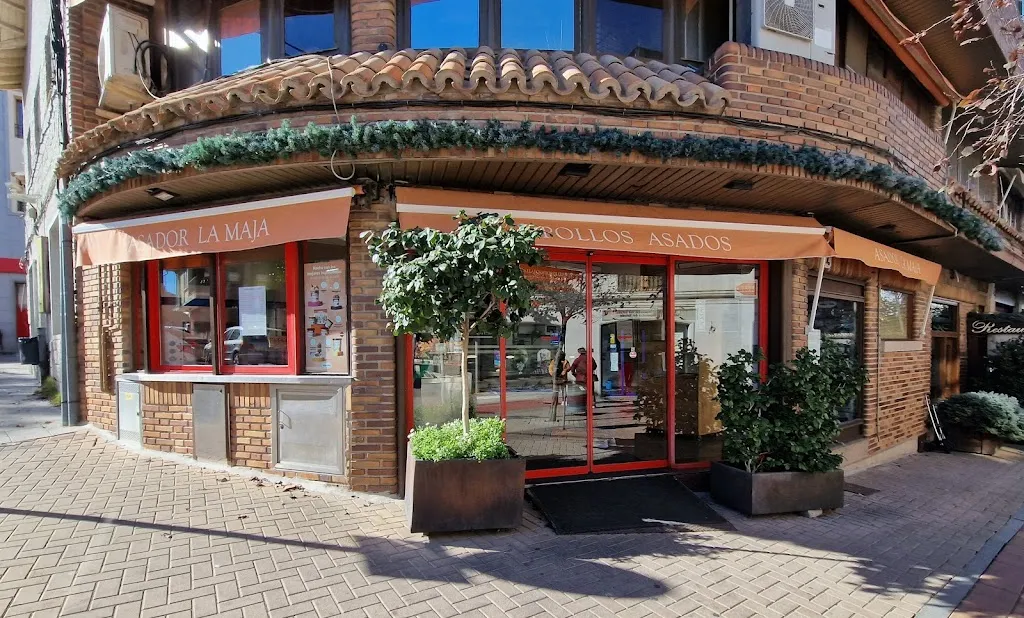Asador La Maja | Comida Casera para llevar en Galapagar restaurant in Colmenarejo