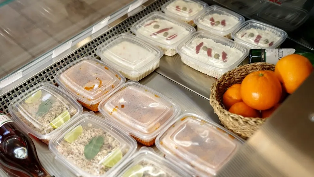 POLLOS ASADOS y comida para llevar 