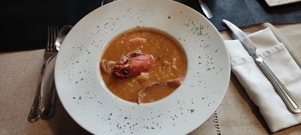 JOSE LUIS BENITEZ ALONSO_Las Tinajas_Cubas de la Sagra_recensione