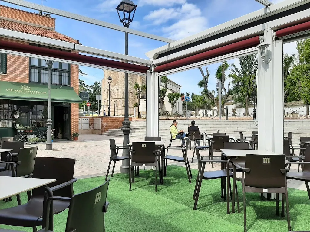 La Plaza Bar Restaurante_Cubas de la Sagra_slider_image_3